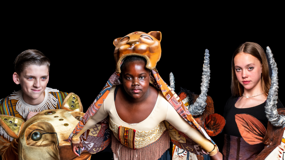middle school students dressing as Lion King characters
