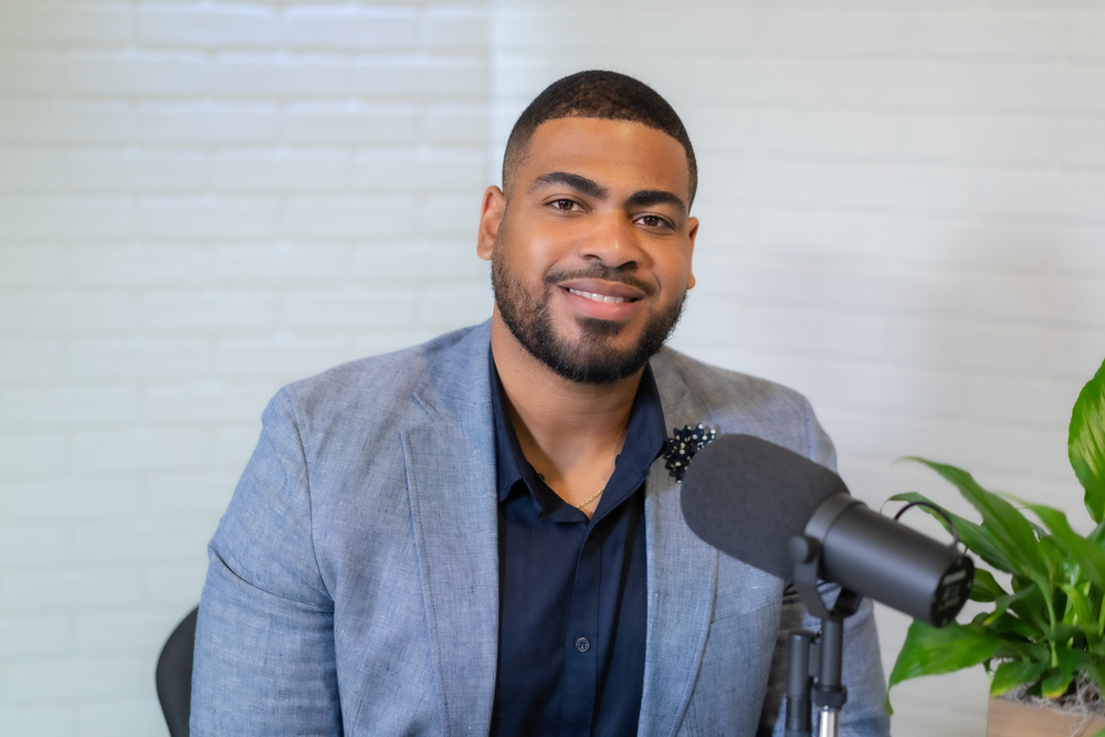 Justin Simmons talks Leadership in Latest Podcast Episode