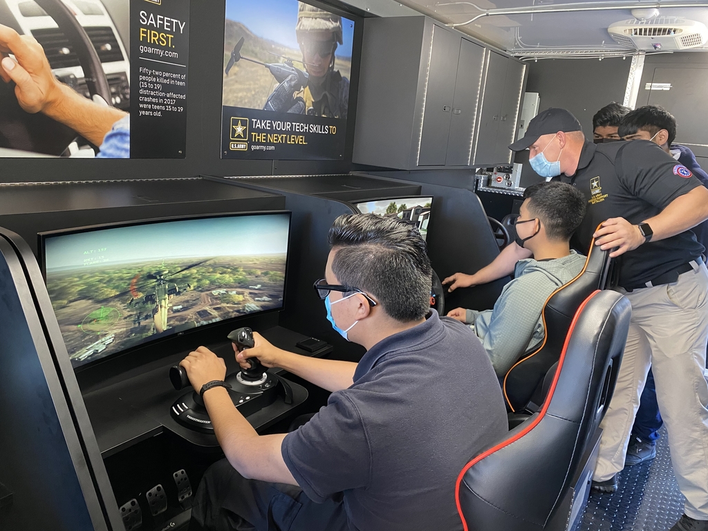 Student in helicopter simulation