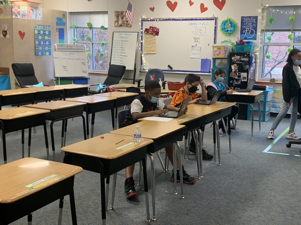 Griffin Bulldog 3rd graders hard at work in Mrs. Jones class