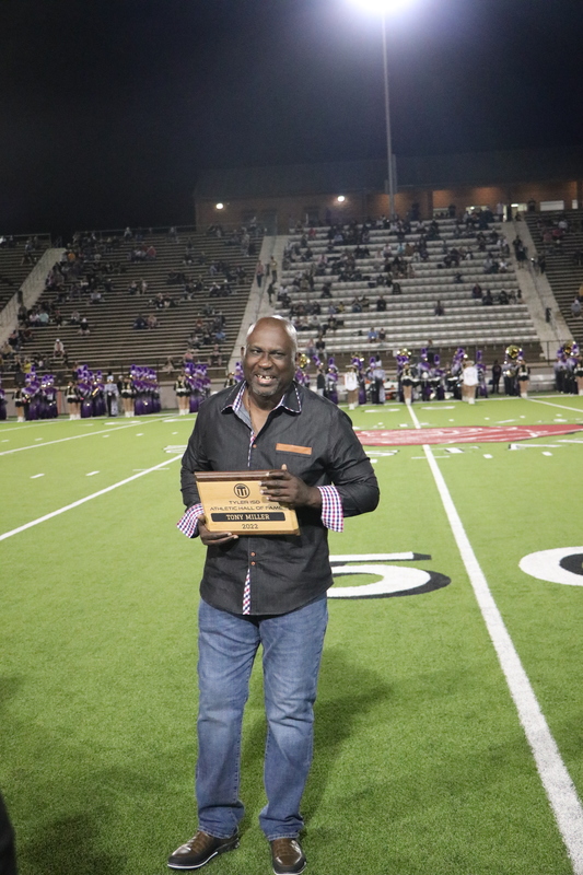 Texas High School Football Hall of Fame Inductees: Earl Campbell